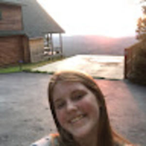 Meet your Posher, Sara beth